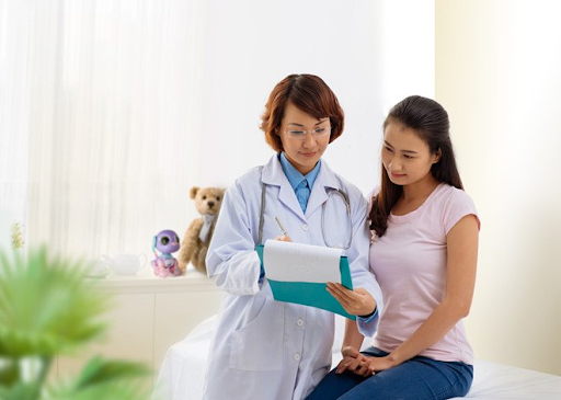 Causes of low back pain in middle-aged women